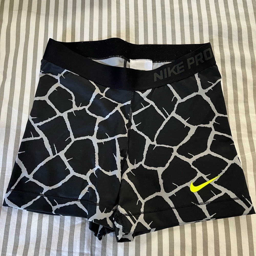 nike pro spandex shorts